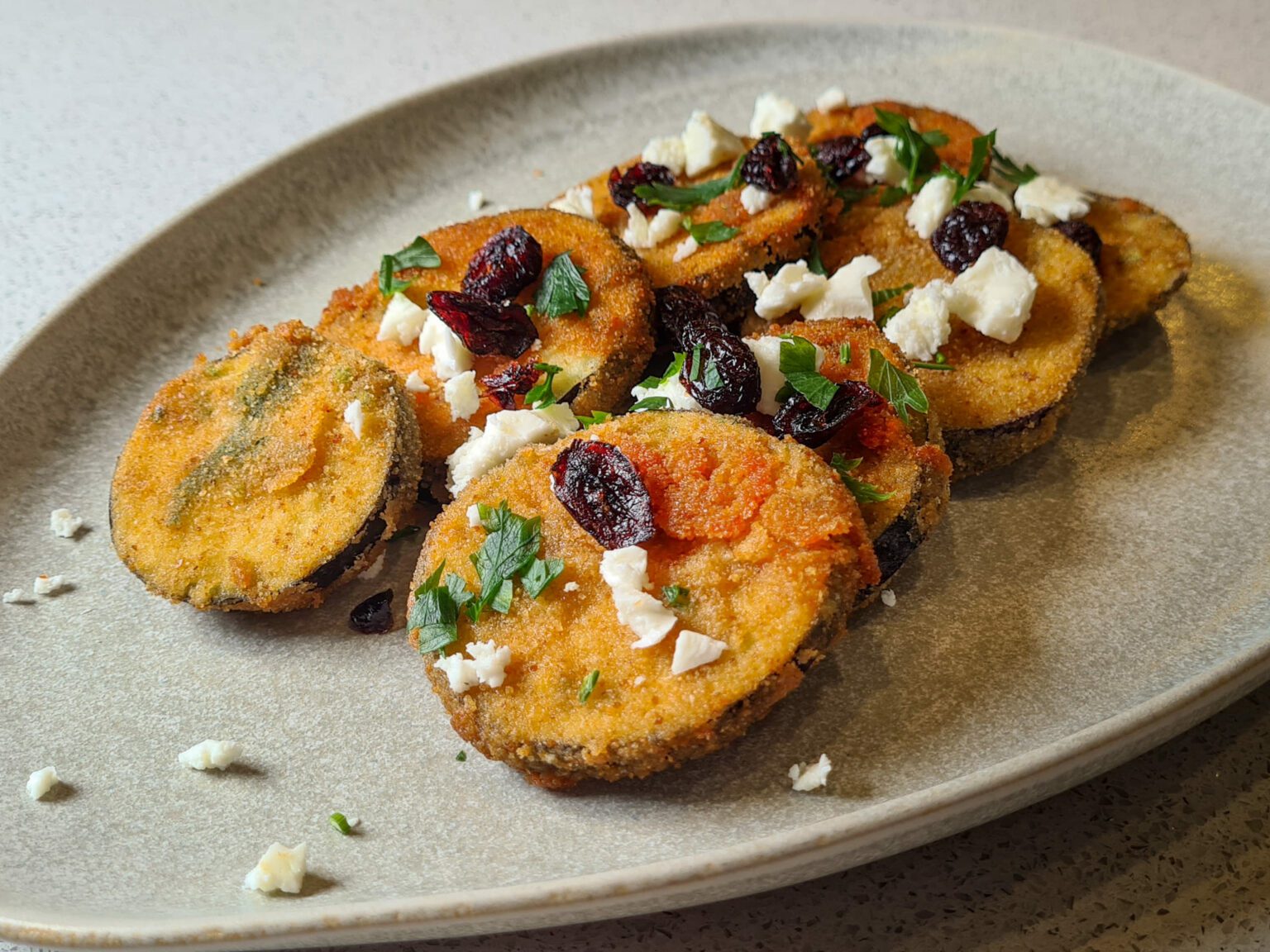 Knuspriges Brathähnchen im Ofen - So geht&amp;#39;s! - Mehr Genuss