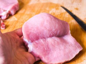 Schnitzel im Schmetterlingsschnitt