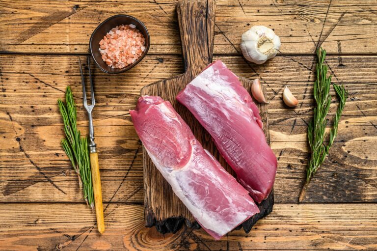 Schweinefilet zubereiten und richtig braten